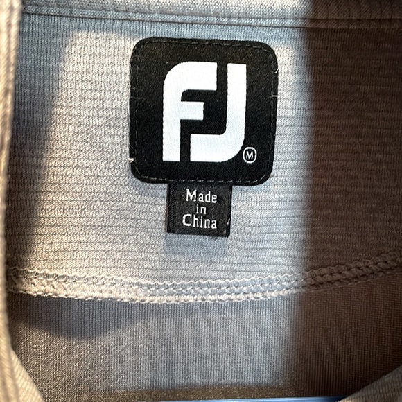 FootJoy Golf Quarter Zip Pullover - Picture 2 of 5